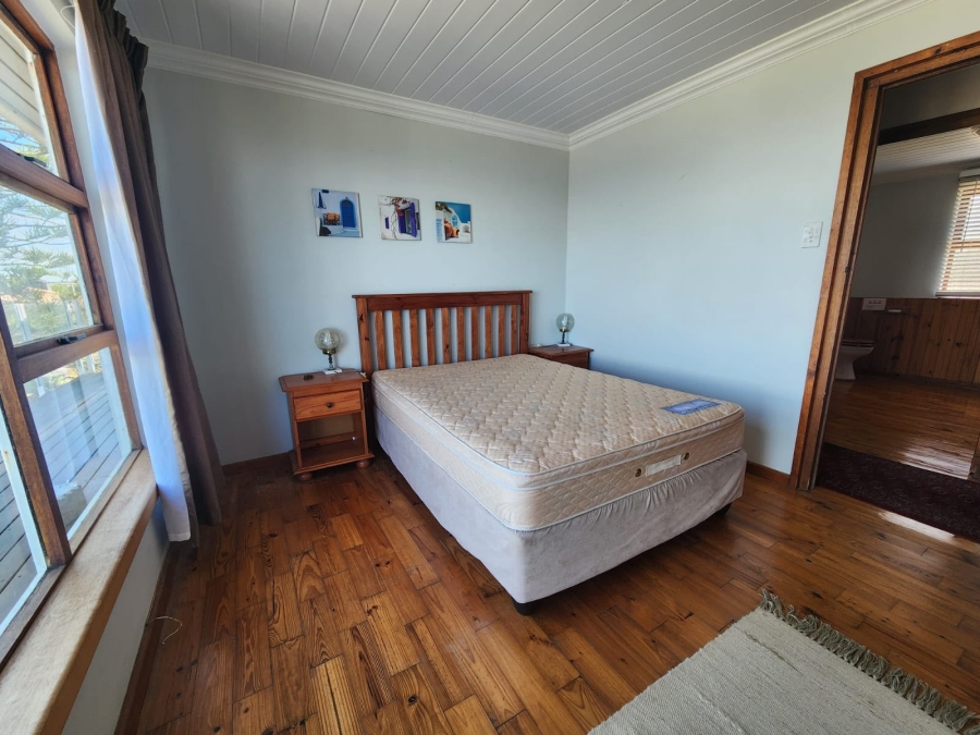 6 Bedroom Property for Sale in Reebok Western Cape